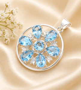 Colgante de Topacio Azul en Plata de Ley 925, Joyería Elegante Hecha a Mano para Mujer - Product Image 3