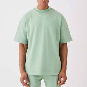 Ensemble T-shirt et short décontracté pour homme en coton épais, col rond, coupe oversize, respirant, couleur unie, idéal pour l'été - Product Image 6