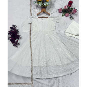 Thirteen D Blanco Diseñador XS Tamaño Anarkali Vestido Pantalón Dupatta Conjunto - Product Image 3