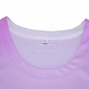 Conjunto de Uniforme de Baloncesto sin Mangas de Poliéster Transpirable con Diseño Elegante - Product Image 2