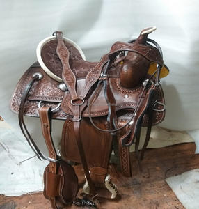 Top vente fait à la main en cuir véritable Western Barrel Racing élégant Endurance selle disponible au prix de gros avec Tack Set - Product Image 3