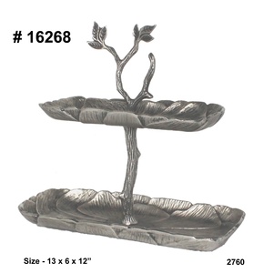 Hermoso Soporte para Pastel de Metal de 3 Niveles, Diseño Moderno y Lujoso, Ecológico, para Uso en Hoteles, Hogares y Bodas - Product Image 3