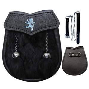 Pochette de kilt écossais Sporran en cuir véritable noir de qualité supérieure avec emblème celtique, double clochettes et sangle à chaîne – Accessoire traditionnel des Highlands - Product Image 1