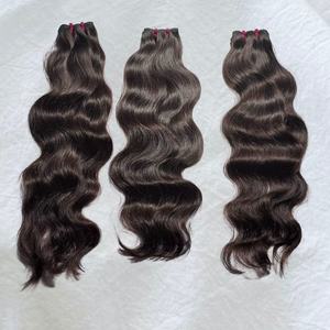 Extensiones de Cabello Humano Virgen Remy Natural Ondulado con Cutícula Alineada de Templo Indio, Paquetes al por Mayor, Suministro Premium - Product Image 3