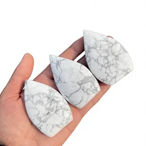 Cristal de Howlite Natural en Forma de Llama de 3 Pulgadas, Gema Blanca Pulida en Forma de Lágrima, Tallada a Mano, Decoración Feng Shui para el Hogar, Cristal para Meditación - Product Image 4