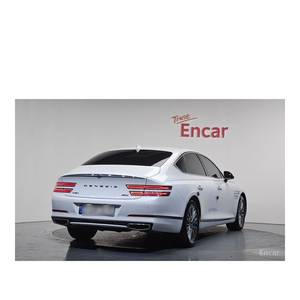 Genesis G80 2.5 Turbo AWD Essence 2024, 38 789 km, Boîte de vitesses automatique, Sièges en cuir, Caméra arrière, Volant à gauche - Product Image 2