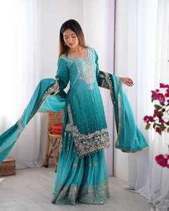 Ensemble de costume Sharara en soie Chinon de qualité supérieure pour femmes – Robe Plazo brodée de sequins et de fils Dori pour mariage avec dupatta - Product Image 3