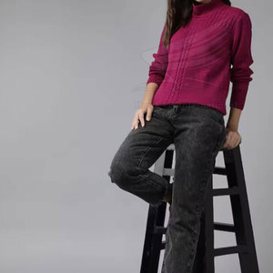 Pull en tricot décontracté pour femme avec impression de logo personnalisé sur le devant, de haute qualité, très vendu - Product Image 4