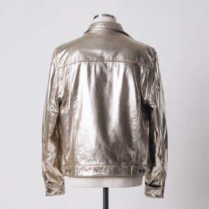 Veste en cuir de haute qualité, très élégante et stylée - Product Image 6