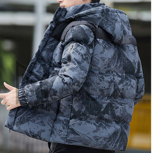 Chaqueta Acolchada Personalizada para Hombre, 300 GSM, Tela de Poliéster, con Capucha, Gruesa, Cálida, para Invierno, Estilo Urbano, Proveedor OEM - Product Image 2
