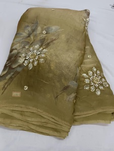 Tela de seda espacial bordada de lujo premium con lentejuelas y zari, materiales de boutique para lehengas de boda de diseñador, venta al por mayor. - Product Image 1
