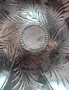 Bol en aluminium élégant en forme de fleur pour cadeaux de pendaison de crémaillère, célébrations saisonnières, fêtes de mariage et décoration de table de luxe - Product Image 4