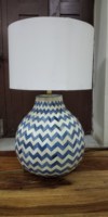 Lampe de table Art Déco artisanale en os incrusté, avec couleur et taille personnalisables, pour une décoration intérieure de luxe