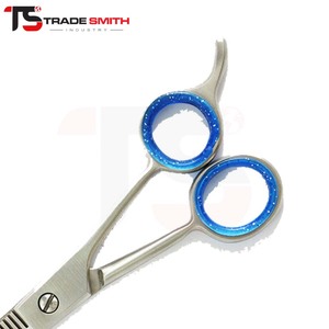 Tijeras de Peluquería Profesionales para Adelgazar el Cabello, Diseño Elegante, para un Acabado Preciso, Texturizado y Profesional - Product Image 6