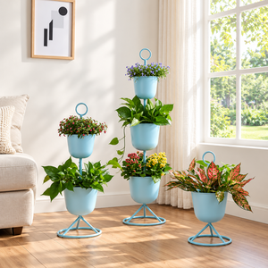 Support de plante en métal bleu pastel à trois niveaux avec pots suspendus, support de plante vertical décoratif pour jardin intérieur et extérieur - Product Image 1