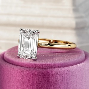 Anillo de Diamante Cultivado en Laboratorio con Corte Esmeralda, Diseño Moderno, Certificación IGI, Claridad VVS, Oro Sólido de 14k/18k para Bodas de Mujer - Product Image 4