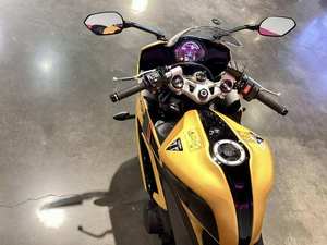 Moto sportive neuve de qualité supérieure Daytona 660 2026 - Product Image 2