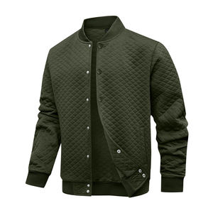 Chaqueta de Invierno para Hombre, Textura de Lujo, Mezcla de Lana, Acabado Suave, Silueta Contemporánea y Elegante - Product Image 5