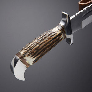 Couteau Bowie artisanal sur mesure, grande taille, avec étui, acier inoxydable, lame fixe de 13 pouces, manche en bois de cerf, étui en cuir. - Product Image 3