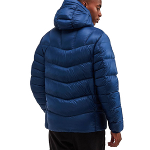 Chaqueta Acolchada Negra con Capucha para Hombre, Invierno, Casual, Cortavientos, Cierre de Cremallera, Relleno Grueso de Poliéster, Corte Regular - Product Image 5