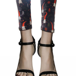 Leggings de yoga pour femmes en gros d'usine, imprimés sur mesure, taille haute, en soie de lait douce, coupe courte |   Vêtements de sport pour Noël - Product Image 2