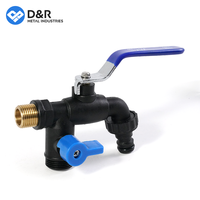 Robinet d'eau en nylon à double sortie D&R à prix d'usine (BCP6955-M15-BBNO) - DN15 1/2\" Noyau en laiton et poignée en acier