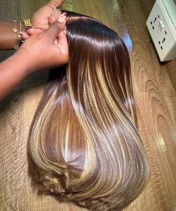 Peluca de Cabello Humano con Encaje HD de Alta Demanda, Ondas Suaves, Textura Suave para un Look Hermoso, Disponible para la Venta - Product Image 1