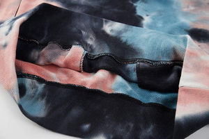 เสื้อฮู้ดดี้ผ้าฝ้ายผสมโพลีเอสเตอร์ลายมัดย้อม แขนยาว รุ่น Quick Basics - Product Image 3