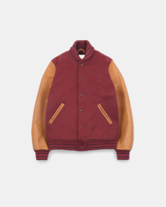 Chaqueta Bomber Varsity Personalizada para Hombre, de Lana y Cuero, Cuerpo de Lana Premium, Mangas de Cuero Genuino, Puños Acanalados y Botones a Presión - Product Image 5