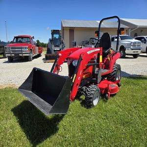 Tracteur agricole compact Massey Ferguson GC 1723E 4x4 de 24,5 CV avec transmission par engrenages, chargeur et surveillance à distance – Vente en gros - Product Image 1