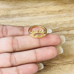 Bague Soleil Bohème en Laiton Plaqué Or 18 carats pour Femme, Bijou Céleste Délicat et Unique, Vente en Gros/OEM/ODM - Product Image 3