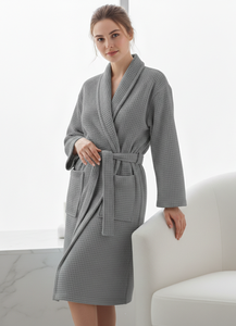 เสื้อคลุมอาบน้ำสำหรับผู้ใหญ่ ELITE ผ้าเทอร์รี่วาฟเฟิล 100% คอตตอน เป็นมิตรกับสิ่งแวดล้อม ระบายอากาศได้ดี แห้งเร็ว แขนสั้น มีกระเป๋า สำหรับผู้ชาย - Product Image 3