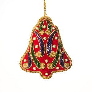 Adorno Navideño de Campana Hecho a Mano con Gráficos Bordados y Cadena para Colgar - Product Image 3