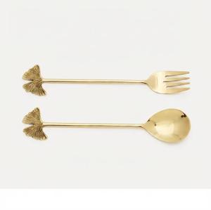 Ensemble de 2 ustensiles de service de luxe en métal doré poli avec manche en bambou pour salade (fourchette et cuillère) - Product Image 3