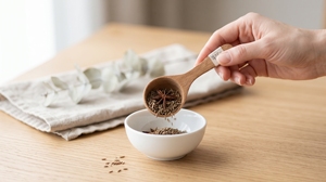 Mini cuillère doseuse en bois 11,5 cm, cuillère doseuse en bois naturel pour épices, café, thé - Product Image 2