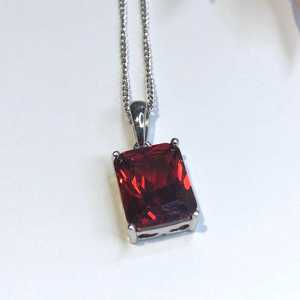 Collier rectangulaire en grenat Mia, argent sterling, pierre de naissance de janvier, pendentif en grenat, cadeau d'anniversaire pour femme - Product Image 4