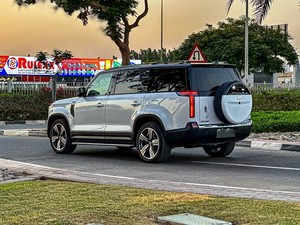 R o x 0 1 Auto Eléctrico VIP - Product Image 3