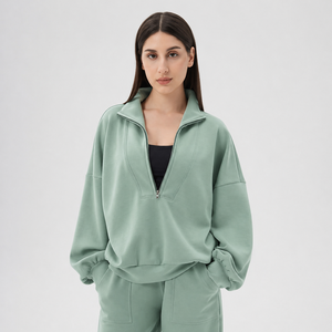 Sweat-shirt ample et confortable pour femme, col montant, en tissu polaire chaud, épaules tombantes, manches longues et style streetwear tendance. - Product Image 5