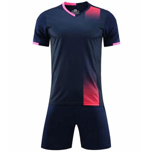 Maillot de foot pour homme, col rond, polyester, uniforme de foot sublimé avec logo et nom personnalisés, uniforme de foot OEM - Product Image 1
