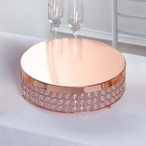 Support à gâteau rond en cuivre avec bordure en strass de cristal, design métallique luxueux pour la décoration de table de fête - Product Image 5