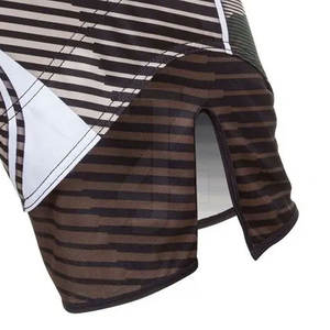 Vêtements de fitness professionnels pour l'entraînement actif, shorts MMA conçus pour la respirabilité et la mobilité - Product Image 6