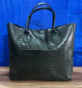 Large <b>Black</b> Crocodile Pattern Genuine Leather Fashion Tote <b>Bag</b> with Zipper Closure <b>Top</b> <b>Handle</b> Shopping <b>Bag</b> Daily Use - Product Image 1