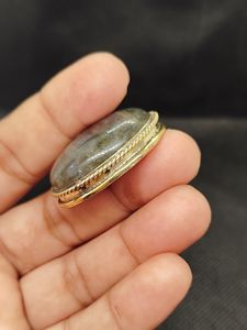 Pendentif rainuré en labradorite 100% naturelle, qualité supérieure, avec rainure en laiton, prix de gros, lot de pendentifs macramé en labradorite, cristal - Product Image 6
