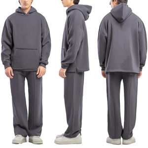 Conjunto Deportivo Personalizado de Primera Calidad para Hombre, Sudadera Holgada y Transpirable con Pantalones Deportivos, Color Gris - Product Image 1