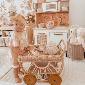 Juguetes para juego de simulación de fiesta del té, carritos de bebidas de ratán hechos a mano, carrito rodante de madera para bebés con almacenamiento - Product Image 2