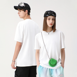 เสื้อยืดเปล่าสีดำแบบยูนิเซ็กซ์ น้ำหนัก 220 กรัม ผลิตจากโพลีเอสเตอร์/คอตตอน คุณภาพสูง แขนสั้น สำหรับผู้ชาย ปรับแต่งได้ - Product Image 4