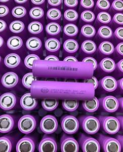 Cellule de batterie haute décharge BAK 21700 INR21700-50D2 50D2 60A 45D 50D2 65E RS50 50SE - Product Image 1