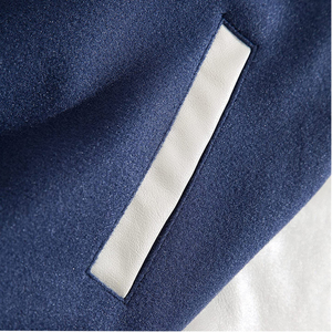 Veste universitaire pour homme de haute qualité, couleur bleue et manches blanches, veste universitaire d'hiver pour garçons avec broderie en chenille - Product Image 5