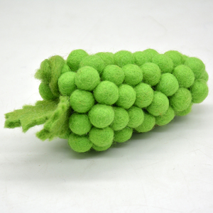 Vente en gros de grappes de raisins en feutre de laine faites à la main de haute qualité - Écologiques - 10 cm - Jouet de simulation de fruits Montessori - Product Image 3