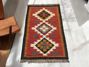 Alfombra Rectangular Hecha a Mano por Krafterscustom, Diseño Geométrico Kilim, Ecológica, de Lana y Acrílico, para Sala de Estar, Fácil de Limpiar - Product Image 5